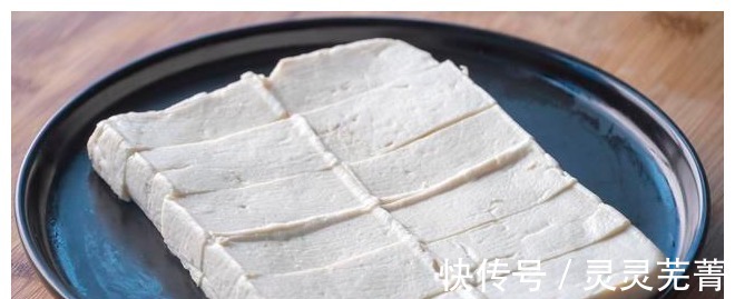 豆香|不用“卤水”也能在家做豆腐，配方简单易学，豆香浓郁，质地鲜嫩！