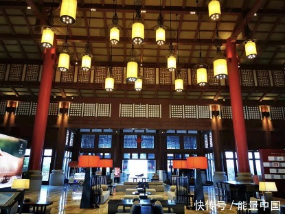 神州能量文旅:盛唐宫廷,海天一景——海口万豪酒店
