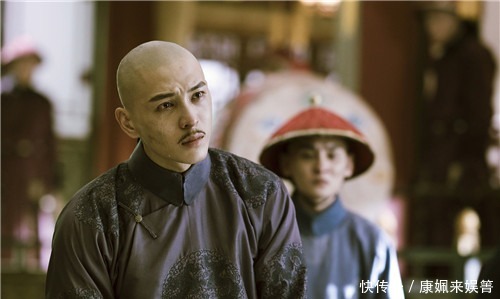 他是雍正城府最深的儿子,装了一辈子傻,却保住后代子孙荣华富贵