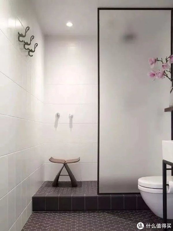 玻璃门|卫生间只知道干湿分离?2022年透明卫生间才是“真香”!