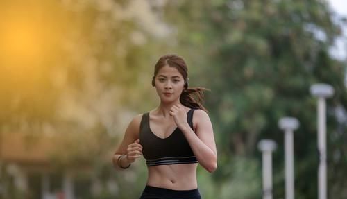 代谢|早上能做好4个行为，恭喜你，减肥速度会比别人快，也不易反弹