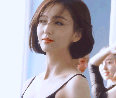 我要看到佟丽娅、金晨和孟美岐同台b美人计 | 孟美岐