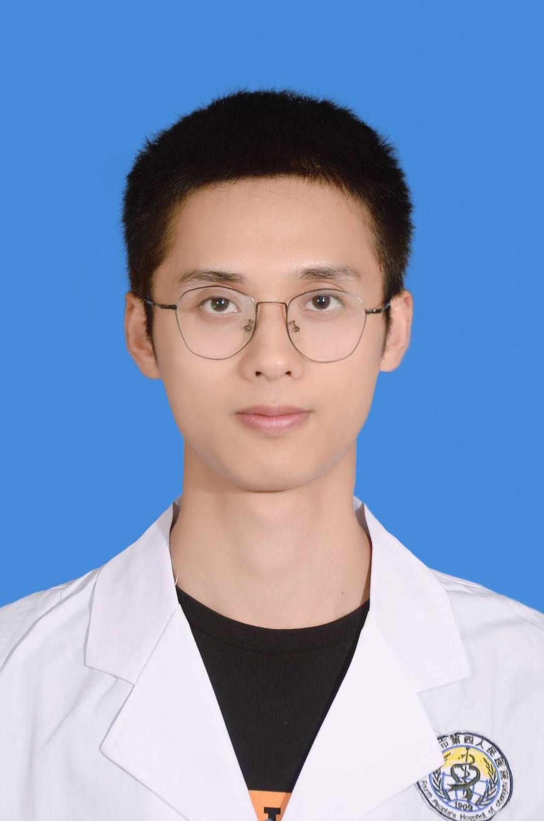 成都市第四人民医院|健康在线|脾气大、胃痛、失眠……专家教你认识老年抑郁症