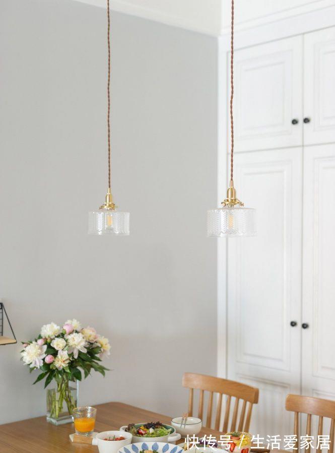 沐宸|真的被她家给迷住了，全屋温暖大方，到处被绿植环绕，清新又自然