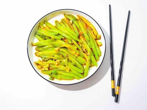 藏在身边的“安眠药”,医生都在吃,每晚吃点