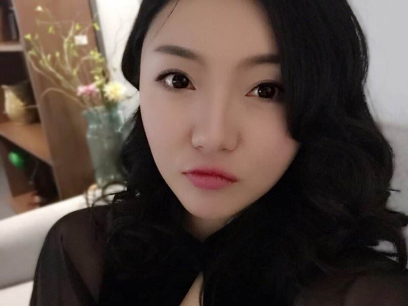 孟非|她在“非诚勿扰”站了五年，亮灯无数却从来不牵手，终惹怒了孟非