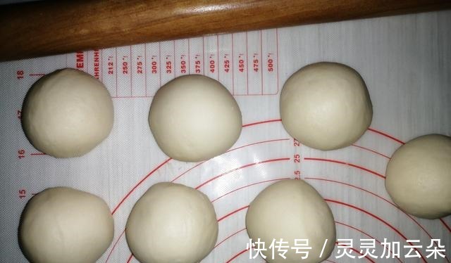 奶油奶酪|一次发酵的面包我这样做,比外面买的还好看,三重味道吃不腻!