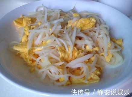 白萝卜|白萝卜一种做法最好吃,一周吃一次,润肠道,给身体来个大扫除!