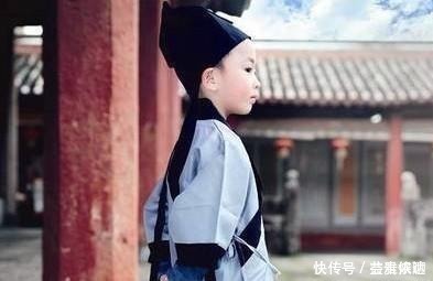 甘罗$两个古代的神童,其中一个6岁时的一副对联,现在人们还在研究