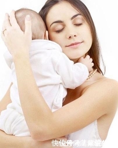 笑笑|一岁宝宝有这3种行为,是“变聪明”的表现,宝妈别强迫改正