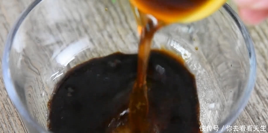 杏鲍菇简单一做,外酥里嫩,鲜香美味,我家一周做5次,比肉好吃