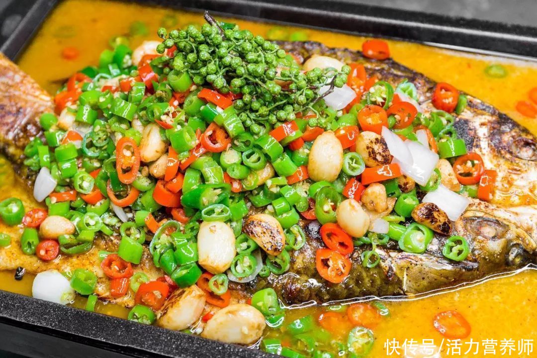 研究|吃鱼可以抗癌，远离疾病的风险？涉及15万的研究：有这个可能