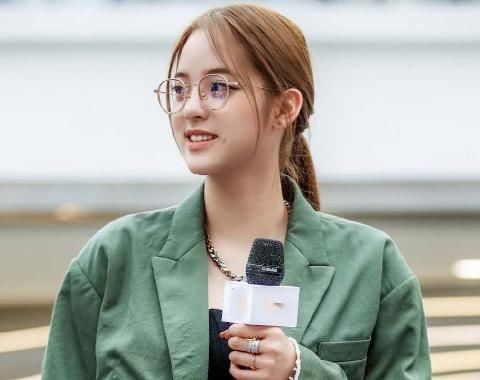 欧阳娜娜|叫刘雨昕太生疏,叫雨昕又没新意,听到欧阳娜娜的叫法后,学到了