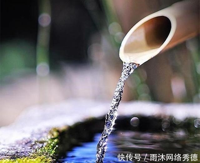 古人云:“上善若水”到底是什么意思?阅历越丰富越有体会