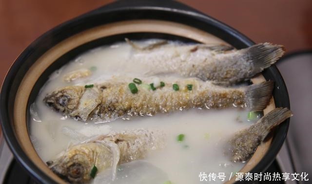 鲜肉|炖鱼汤有窍门，不管炖什么鱼，照这个方法做，汤鲜肉嫩无腥味