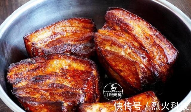 炸扣肉时,别直接下锅炸,学会这些技巧,扣肉好吃不油腻,太香了