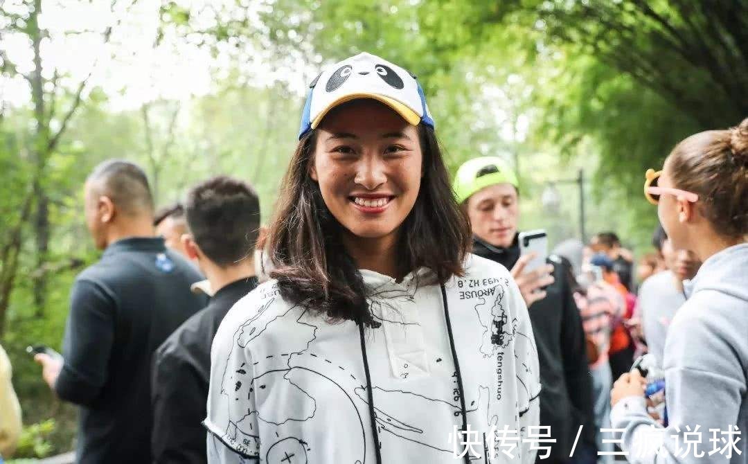 逆转|19岁小李娜又赢了!大逆转+2次抢七+创历史,曾18胜0负勇夺3连冠
