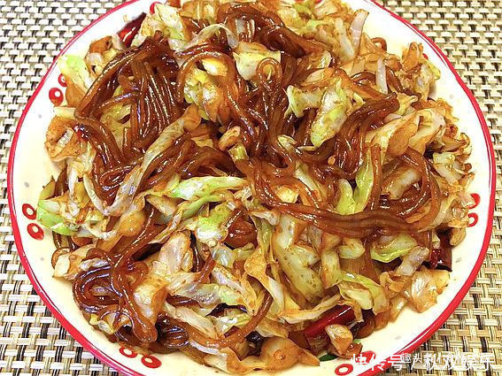 简直好吃到飞的家常菜，香辣酸甜，开胃又可口，特别下饭！