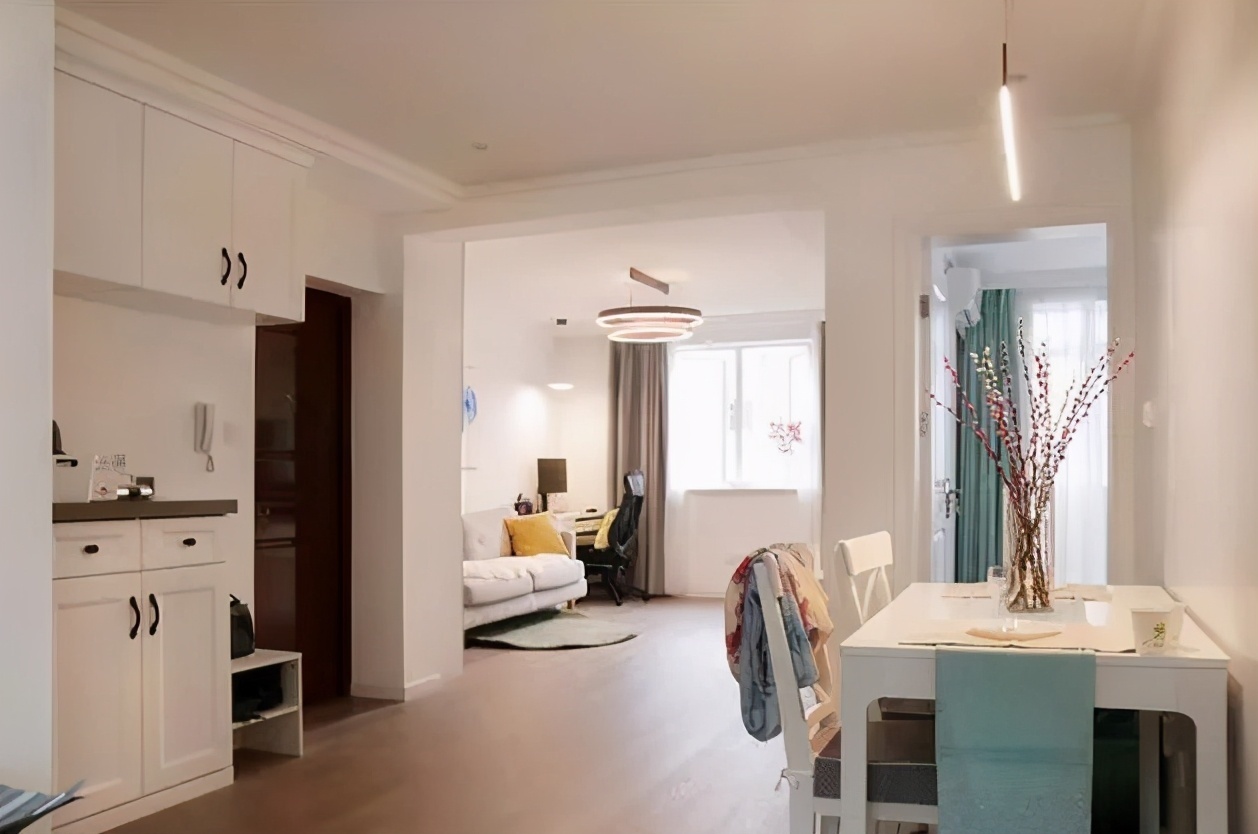 家具|这才是真正的简装,92㎡两居室含家具只花8万,效果却堪比15万!