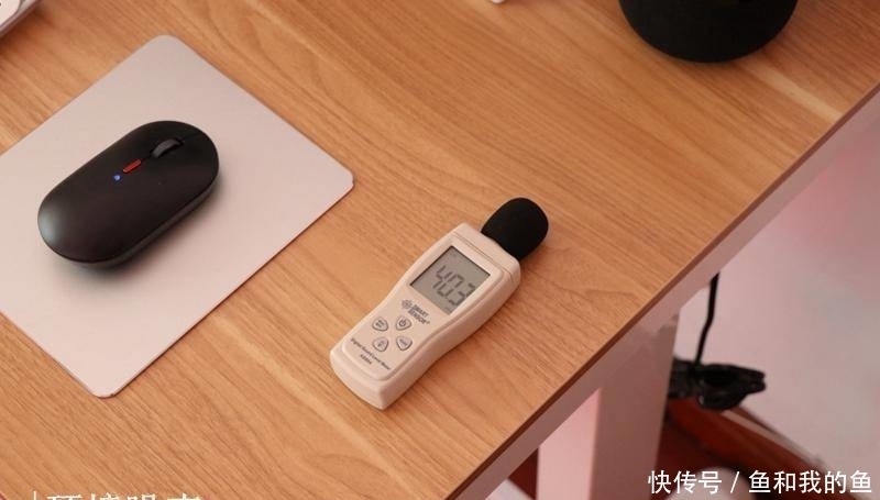 升降|我的梦想桌面,简约大气、智能升降,乐歌E5电动升降桌体验