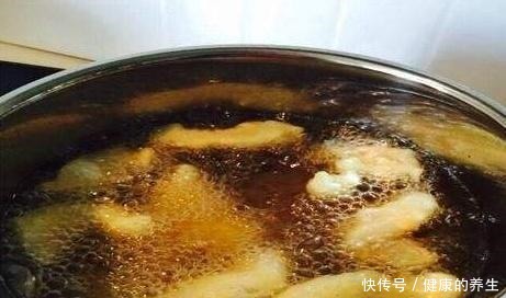 简单|糖醋里脊不用去饭店吃,配方和步骤告诉你,酸甜开胃,做法简单