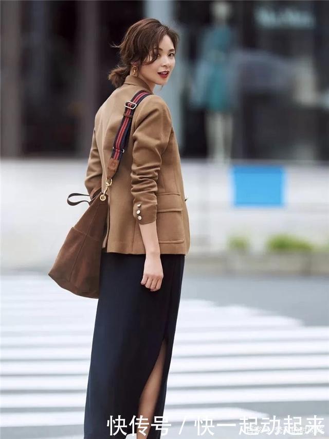 同样是步入中年，40岁和49岁穿搭却大不同，想优雅还得靠日杂