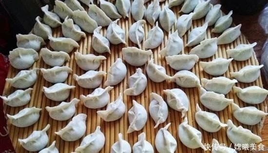 过年|过年包肉饺子,不要忘记加这一步,不然做出来肉老汁少不好吃!