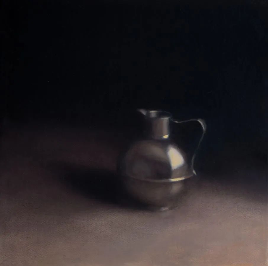 孤独感#柔和的光影和质感,她的静物画散发着一种孤独感!