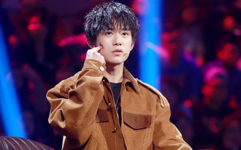 宇宙少女|曾經是同事,如今是導師與練習生,除了吳宣儀,劉雨昕令人唏噓