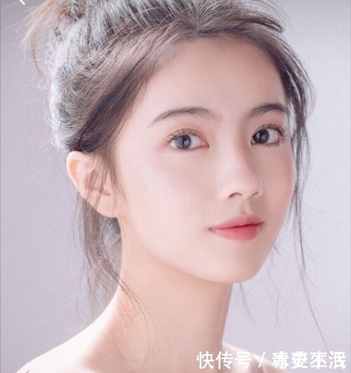 化妆|经常化妆与素颜的女生，皮肤有什么区别？看完这几点可能就懂了！