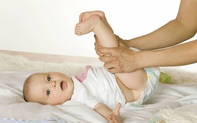 危害|给孩子乱喝水危害很大，三种水一口也别喝，家长可不要犯傻