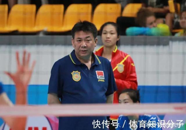 主教练|中国女排集训前期大比武,后期展开淘汰制,蔡斌对江苏队员有期待