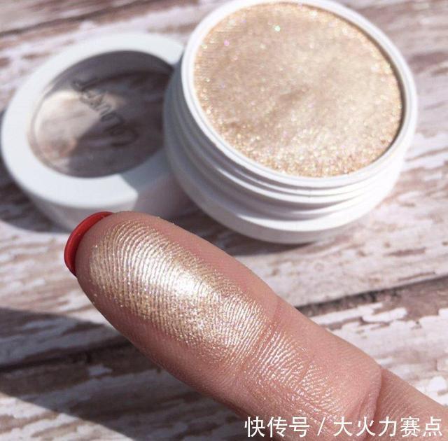 打造仙气必收的造光神器！高光用的好，不做医美也能拥有水光肌