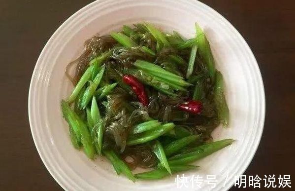 白玉菇|美食推荐洋葱大拌菜,白玉菇炒青菜,香芹炒粉丝,五香排骨