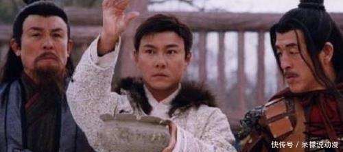 条命|朱元璋问沈万三,桌上猪蹄叫什么名?沈万三机智回三字,捡回条命