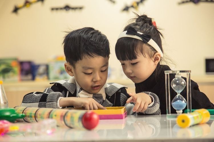 妈姓|随母姓的人最后都怎样了?二胎跟妈姓成为新趋势,你的家人同意吗