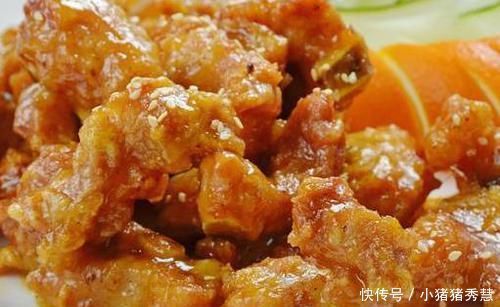 排骨焯水后又腥又柴？看完大厨的做法恍然大悟，原来是用错水了