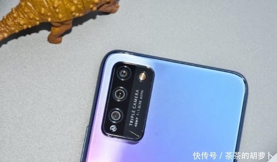 荣耀手机|9层炫光工艺+90Hz,现已跌至1599元,发布仅四个月无奈遭遇双11