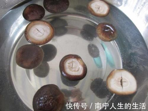 大鱼大肉|快过年了，学会这菜蒸蒸就上桌，比大鱼大肉受欢迎，年夜饭露一手