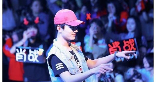 肖战|肖战电脑壁纸‖干干净净的帅哥，就是养眼