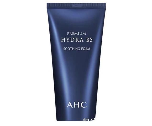 氨基酸洗面奶|什么洗面奶好用?网络热门洗面奶测评:这些你的洗面奶中枪了吗?