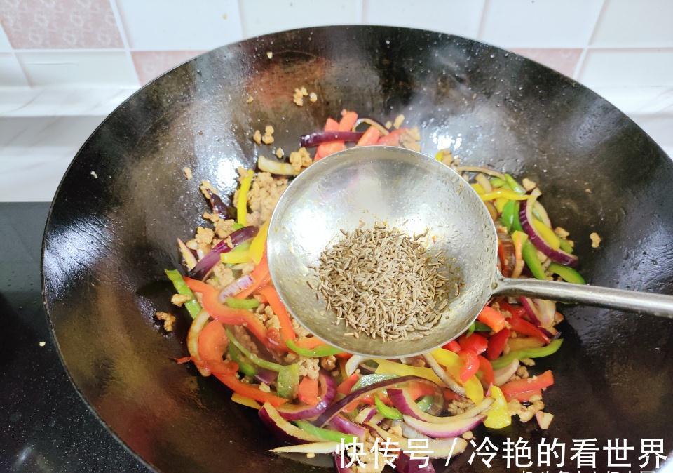 面条用上这方法，一周5顿都不烦，一口下去可香了，营养多还健康