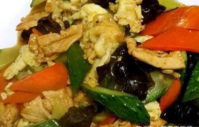 维生素孩子熬夜打篮球都没力气,多吃补血菜,补血补虚强身健体,力气大