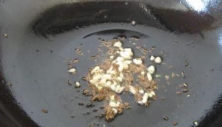 专家|专家再三提醒：炒猪肉不可放此物，不然是没病找病，现改还来得及