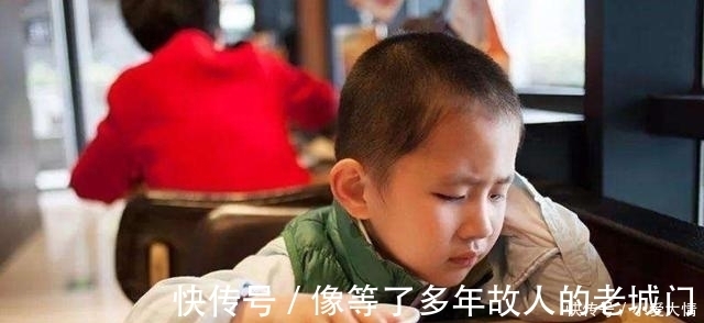 自律性|“妈妈，我就玩两分钟”，父母的两种回应，成就了两种不同的人生