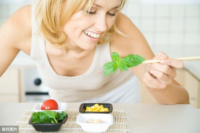 hpv|身体有4个迹象,多半宫颈癌已上身,3个习惯再爱做,也要戒掉