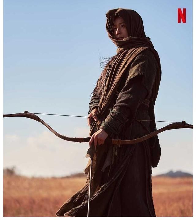 北方的阿信|《王国》外传,《北方的阿信》没有垮掉,全智贤镜头虽少依然惊艳