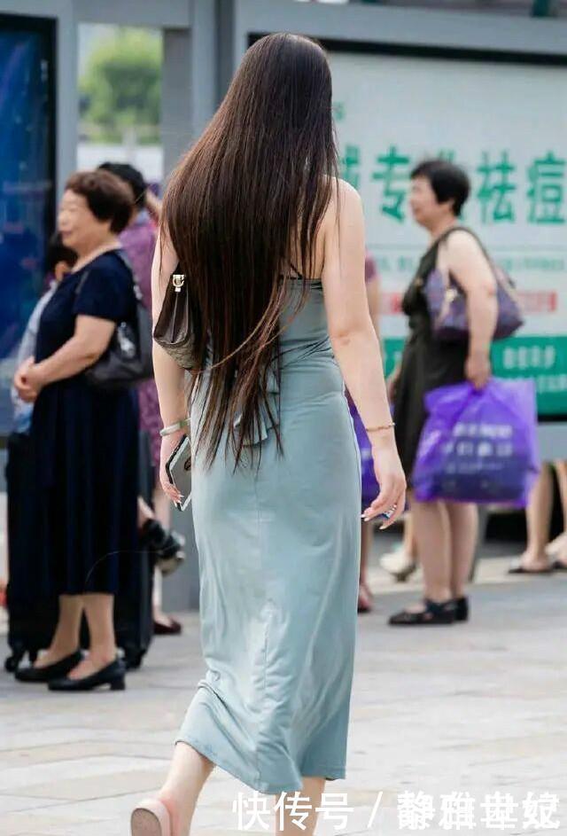 “大骨架”的连衣裙美女，展现不拘一格的美！