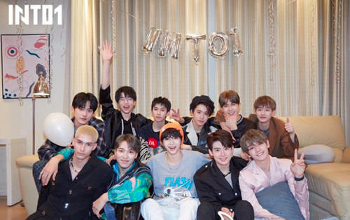 台面|重查选秀票数,《偶练》被推上台面,网友:重查蔡徐坤票数