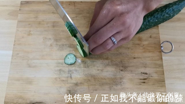 黄瓜|黄瓜用开水泡一泡真厉害,我也是才知道,省钱又实用学学吧